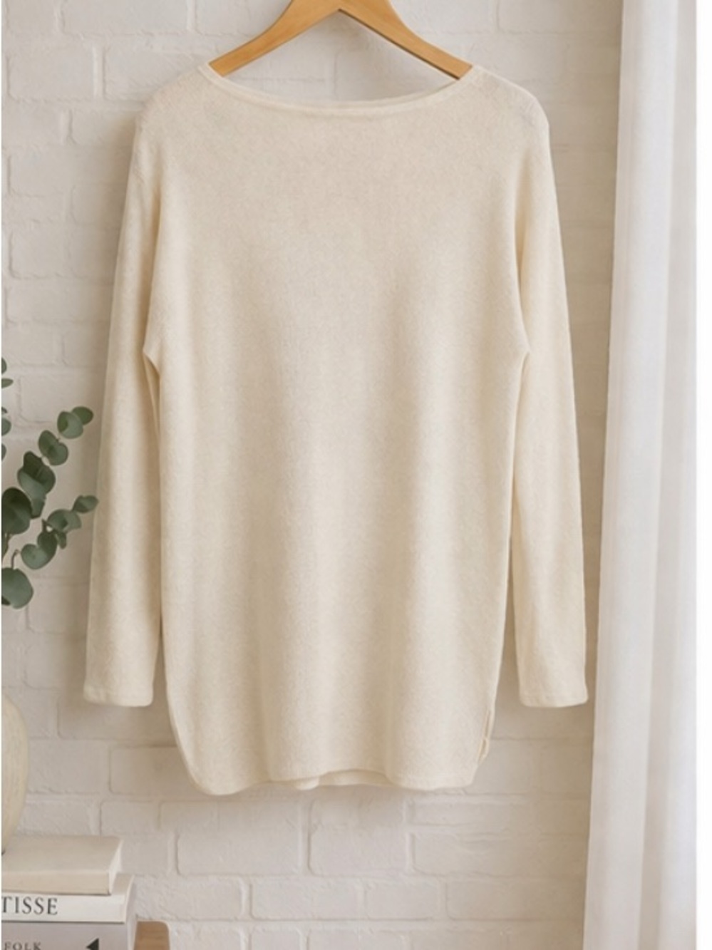 Michael Kors Cream Lightweight Knit Sweater – Size Large
